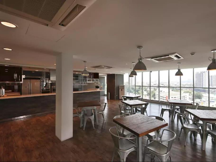 Verve Suites Kl South Kuala Lumpur Exterior photo